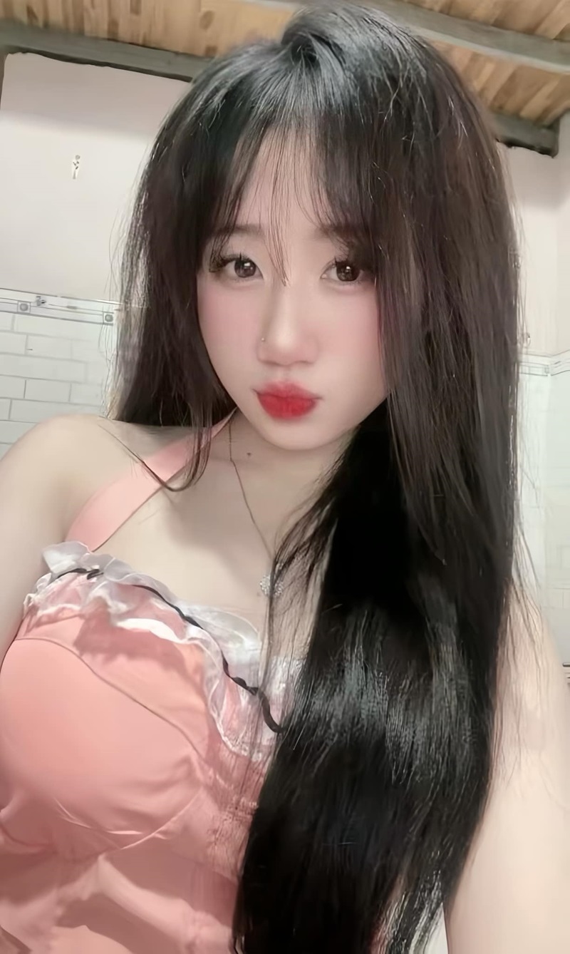 gái xinh pinky cute