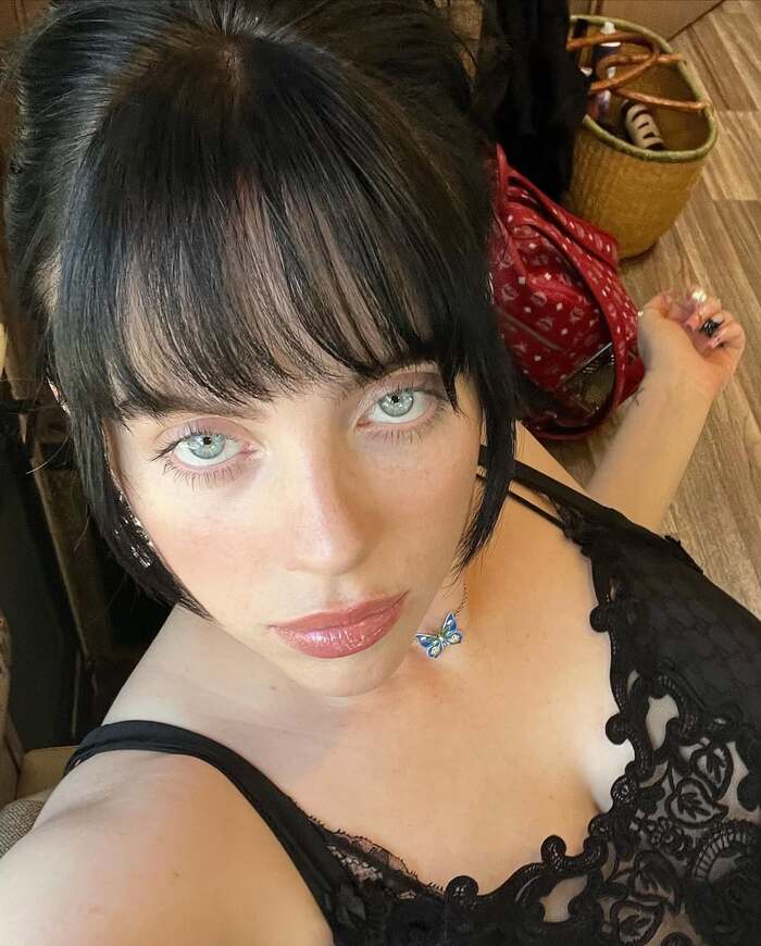 ảnh billie eilish sexy mới nhất