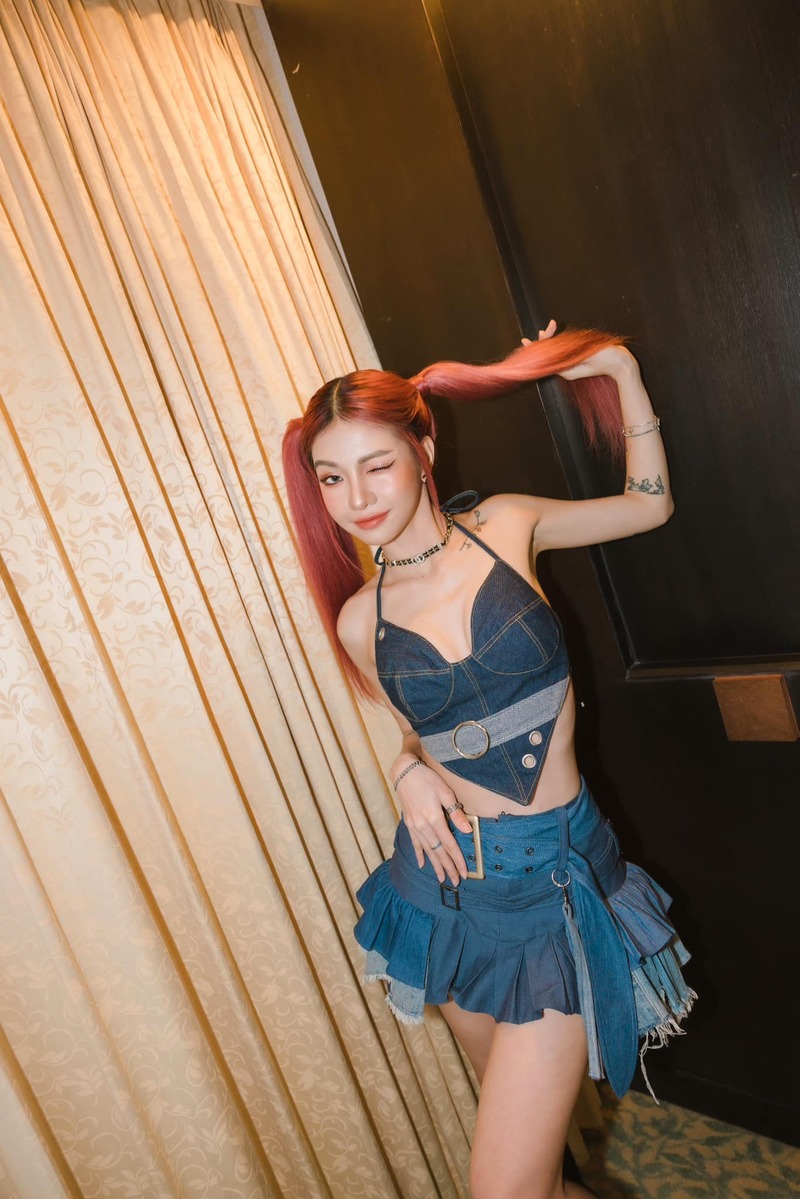 ciin sexy nóng bỏng